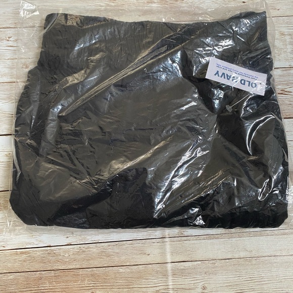 🆕 Old Navy Women’s High-Waisted Linen-Blend Shorts 3.5-in inseam Black XL 16-18 - Picture 10 of 16